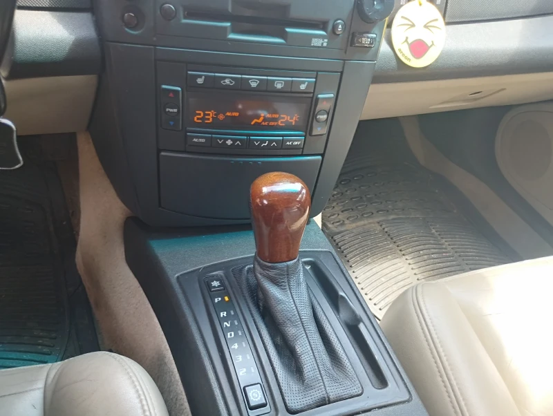 Cadillac Cts, снимка 2 - Автомобили и джипове - 52581141