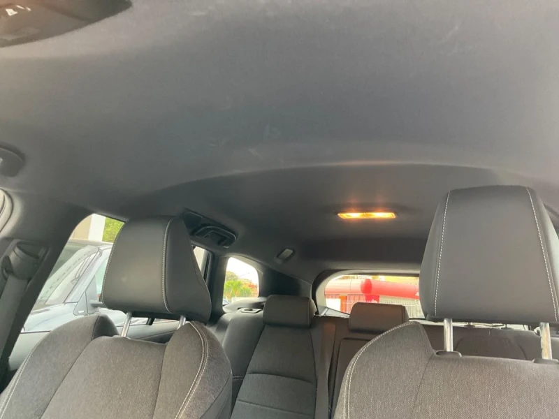 Toyota Corolla 1.8 Hybrid, снимка 10 - Автомобили и джипове - 52771505