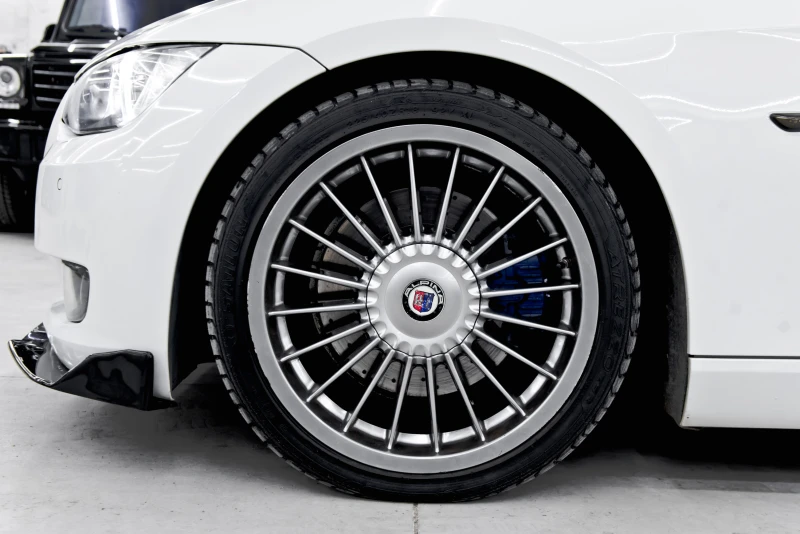 BMW 330 I ALPINA, снимка 9 - Автомобили и джипове - 53148800