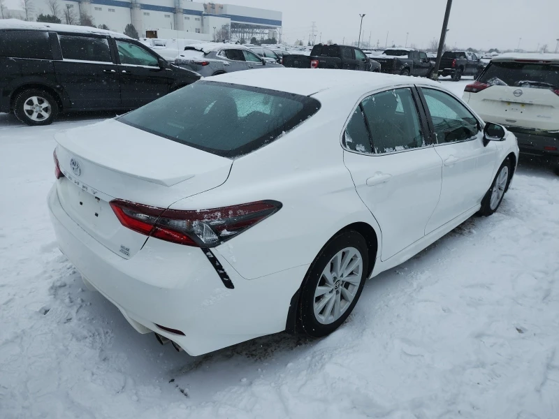 Toyota Camry SE AWD* CARFAX* АВТО КРЕДИТ* , снимка 4 - Автомобили и джипове - 53223332