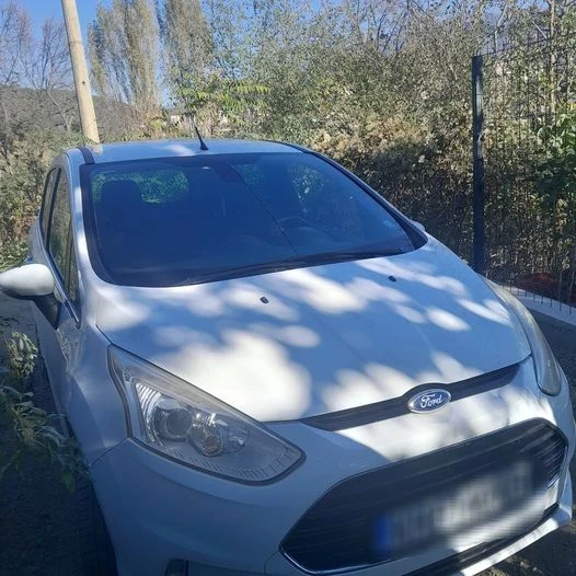 Ford B-Max, снимка 7 - Автомобили и джипове - 47735436