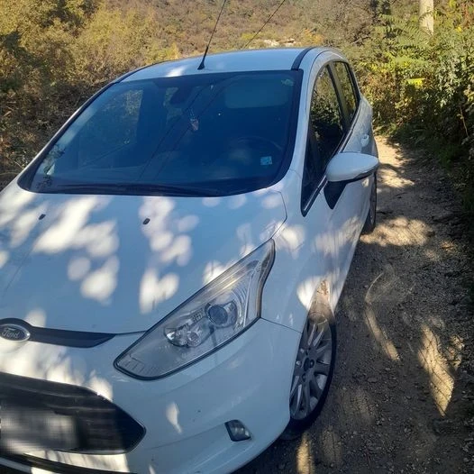 Ford B-Max, снимка 2 - Автомобили и джипове - 47735436