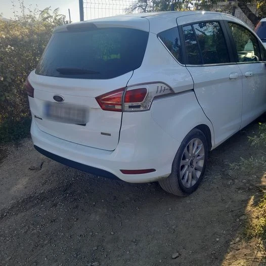 Ford B-Max, снимка 3 - Автомобили и джипове - 47735436