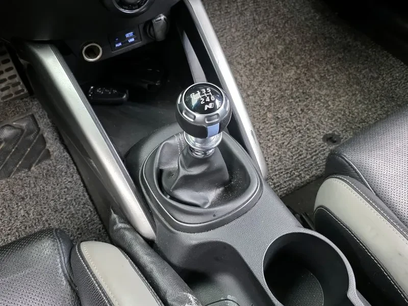 Hyundai Veloster  | Mobile.bg � ����������� 9