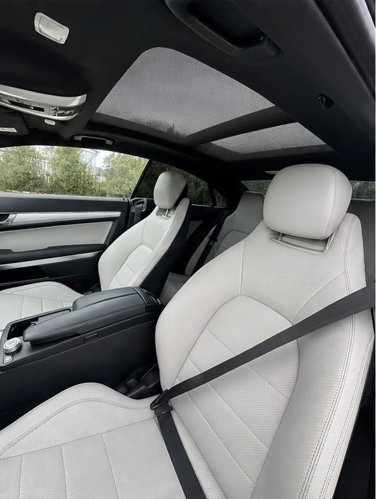Mercedes-Benz E 250 Coupe AMG-Edition, снимка 11 - Автомобили и джипове - 54703006