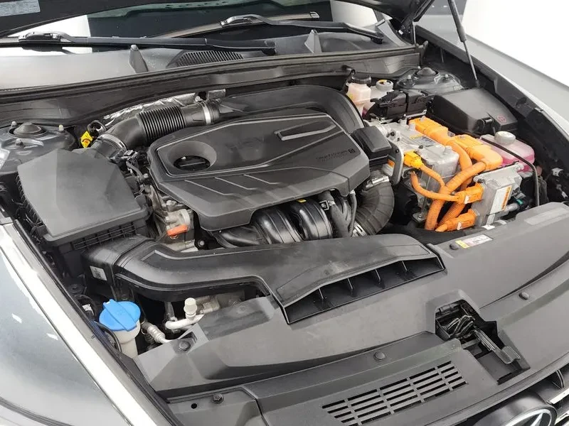 Hyundai Sonata Premium Plus, снимка 6 - Автомобили и джипове - 55748687