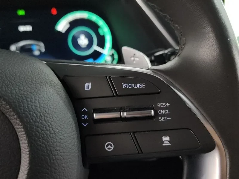 Hyundai Sonata Premium Plus, снимка 16 - Автомобили и джипове - 55748687