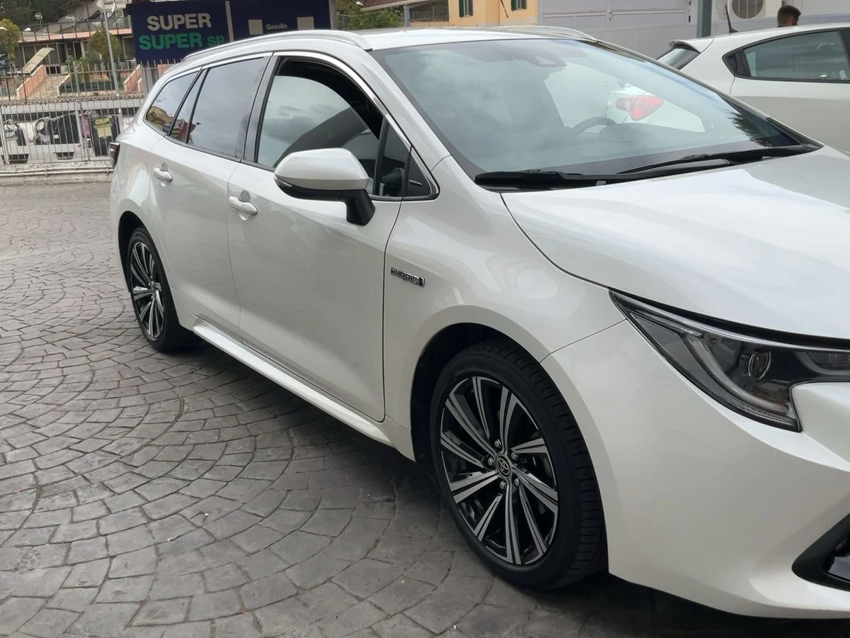 Toyota Corolla 1.8 Hybrid | Mobile.bg � ����������� 2