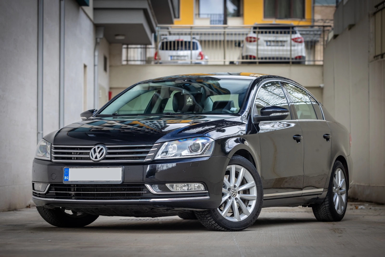 VW Passat Highline DSG ДОГОВАРЯНЕ, снимка 2 - Автомобили и джипове - 53623171