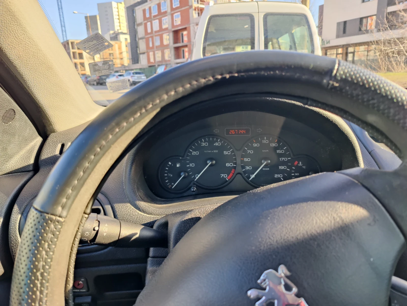 Peugeot 206, снимка 6 - Автомобили и джипове - 53856644