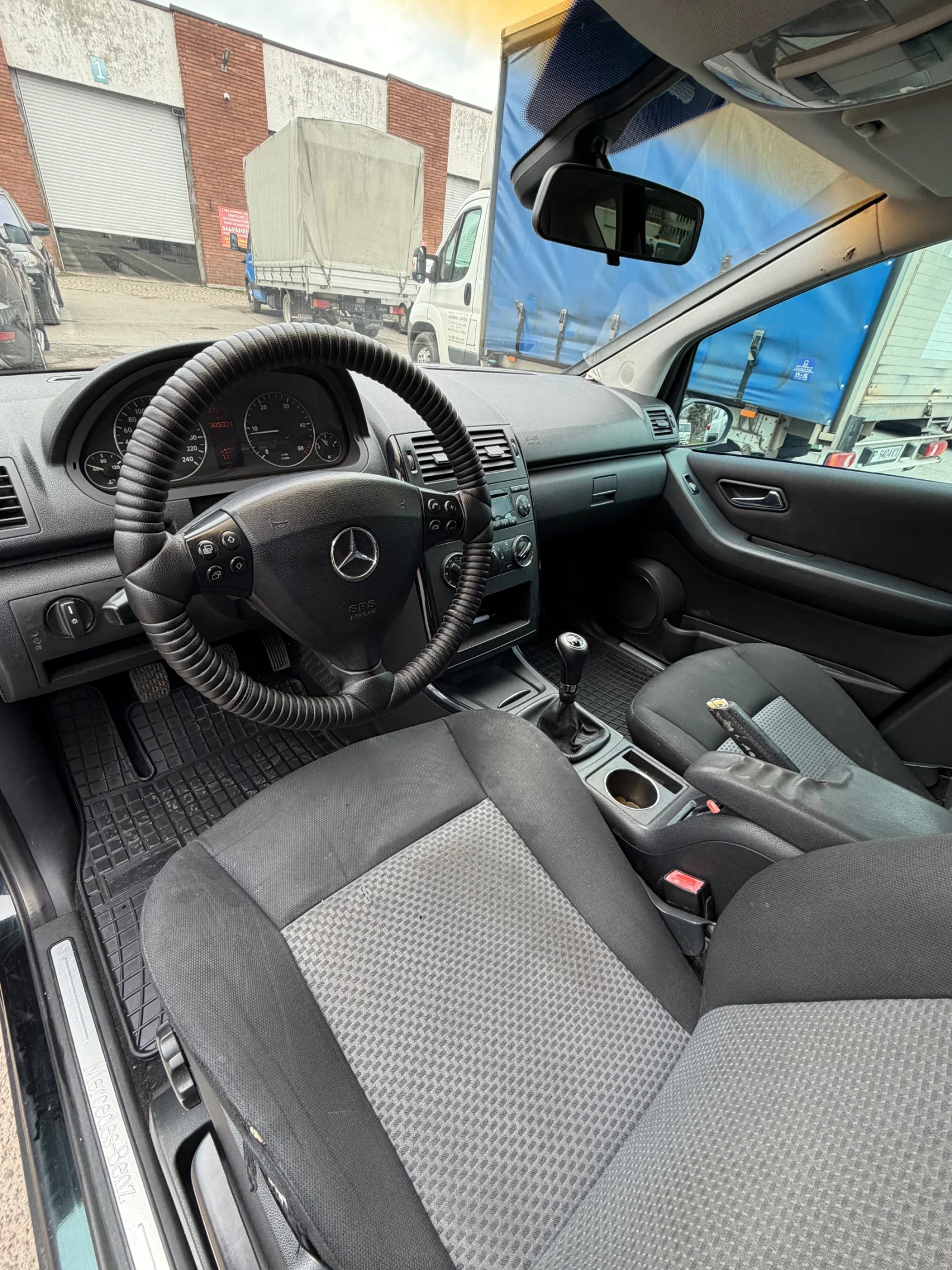 Mercedes-Benz A 180, снимка 5 - Автомобили и джипове - 53912131