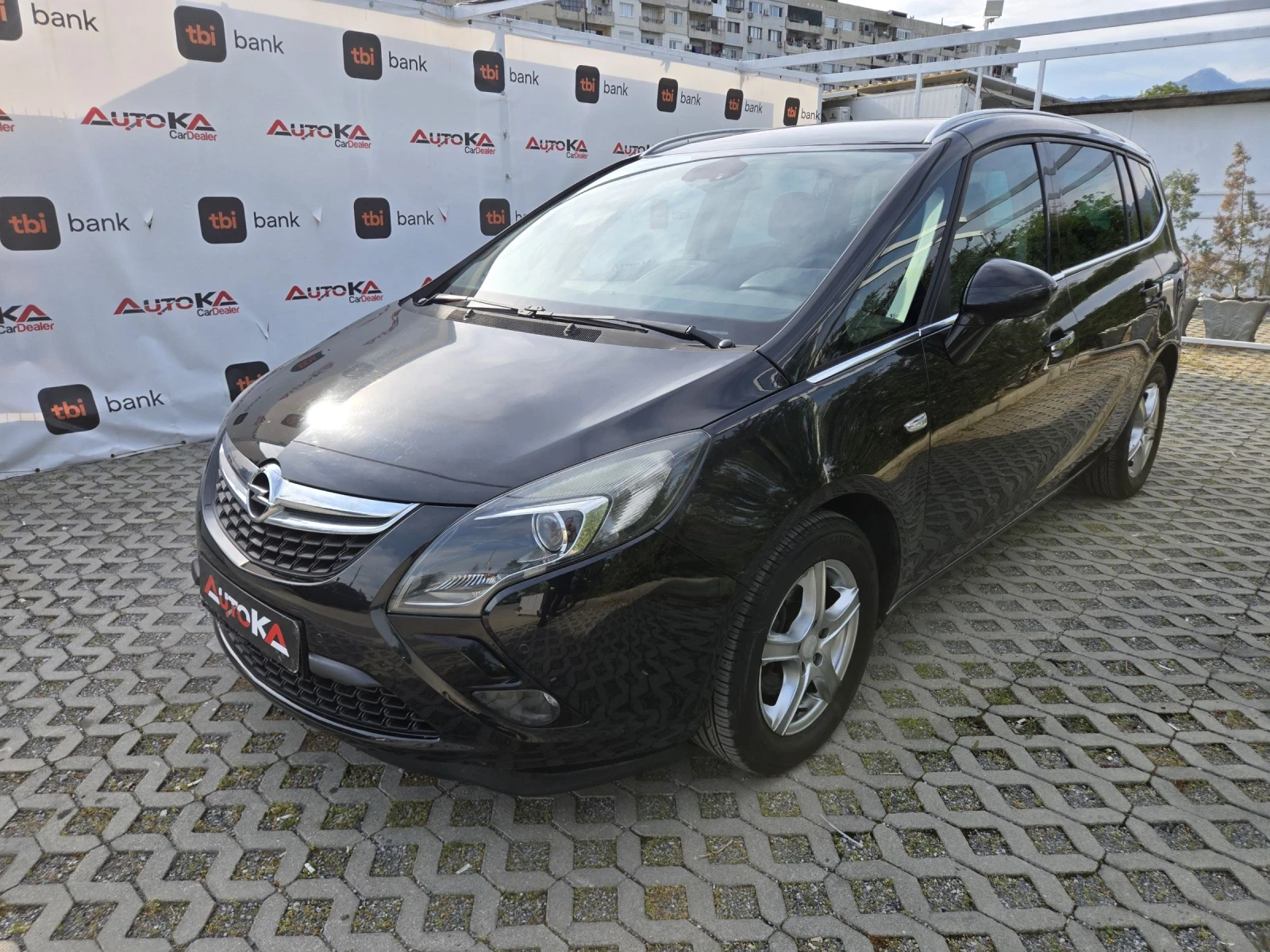Opel Zafira 2.0CDTI-131кс= 7МЕСТА= 6СК= НАВИ= АВТОПИЛОТ= ПАРК, снимка 6 - Автомобили и джипове - 54459480