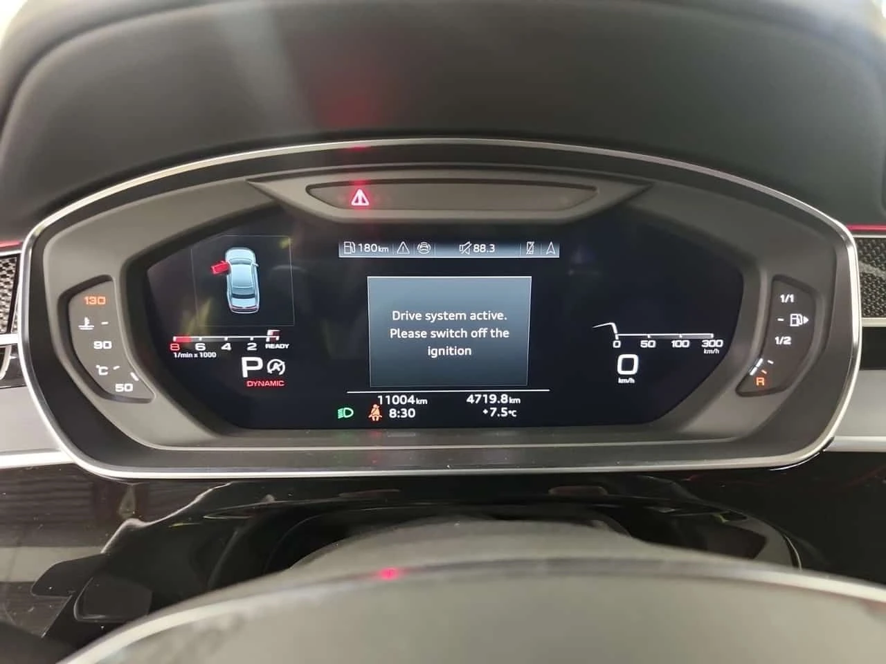 Audi S8 * CARFAX * АВТОКРЕДИТ БЕЗ ПЪРВОНАЧАЛНА ВНОСКА, снимка 10 - Автомобили и джипове - 54679154