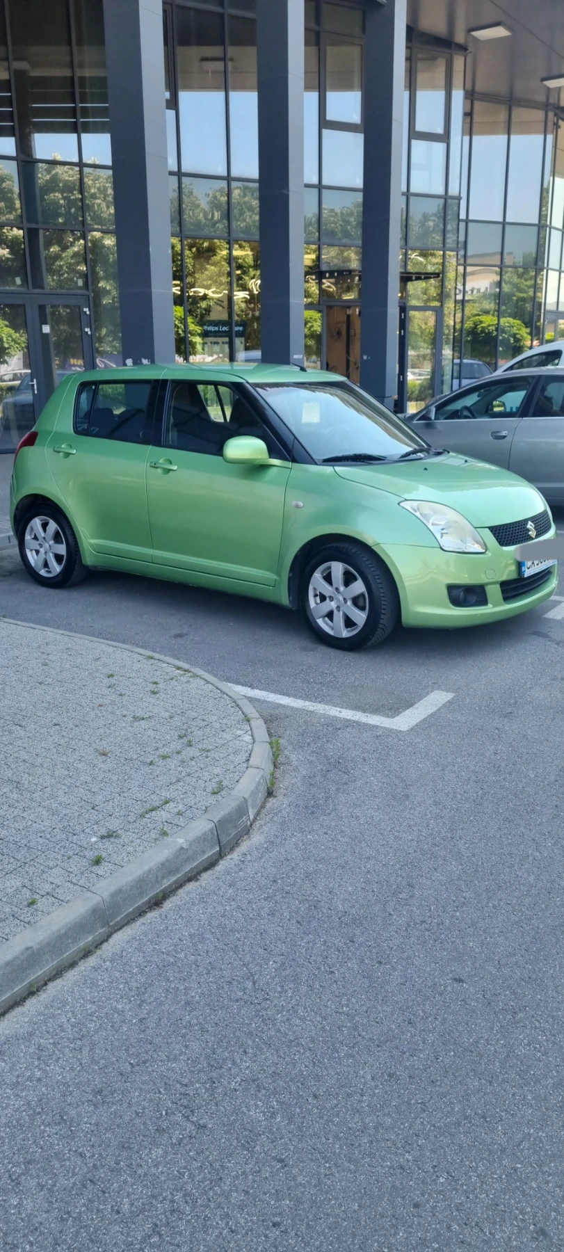 Suzuki Swift, снимка 2 - Автомобили и джипове - 55352570