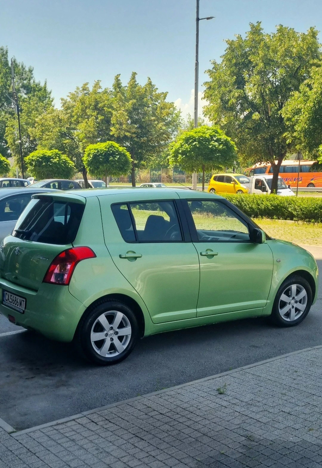 Suzuki Swift, снимка 12 - Автомобили и джипове - 55352570