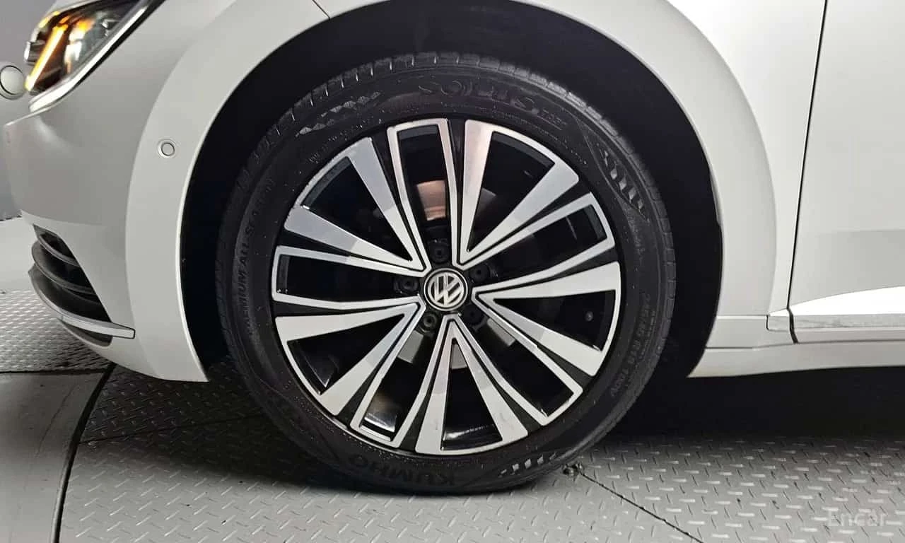VW Arteon * 2.0 TDI Premium * ЦЕНА ДО БГ, снимка 5 - Автомобили и джипове - 55771430