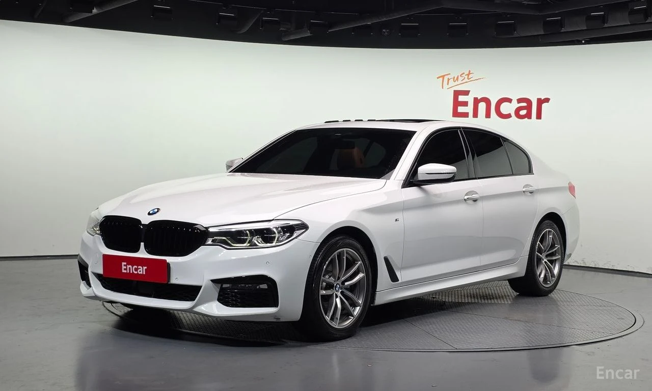 BMW 520 d M Sport| HEAD UP| ШИБЕДАХ| DISTRONIC| ПОДГРЕВ
