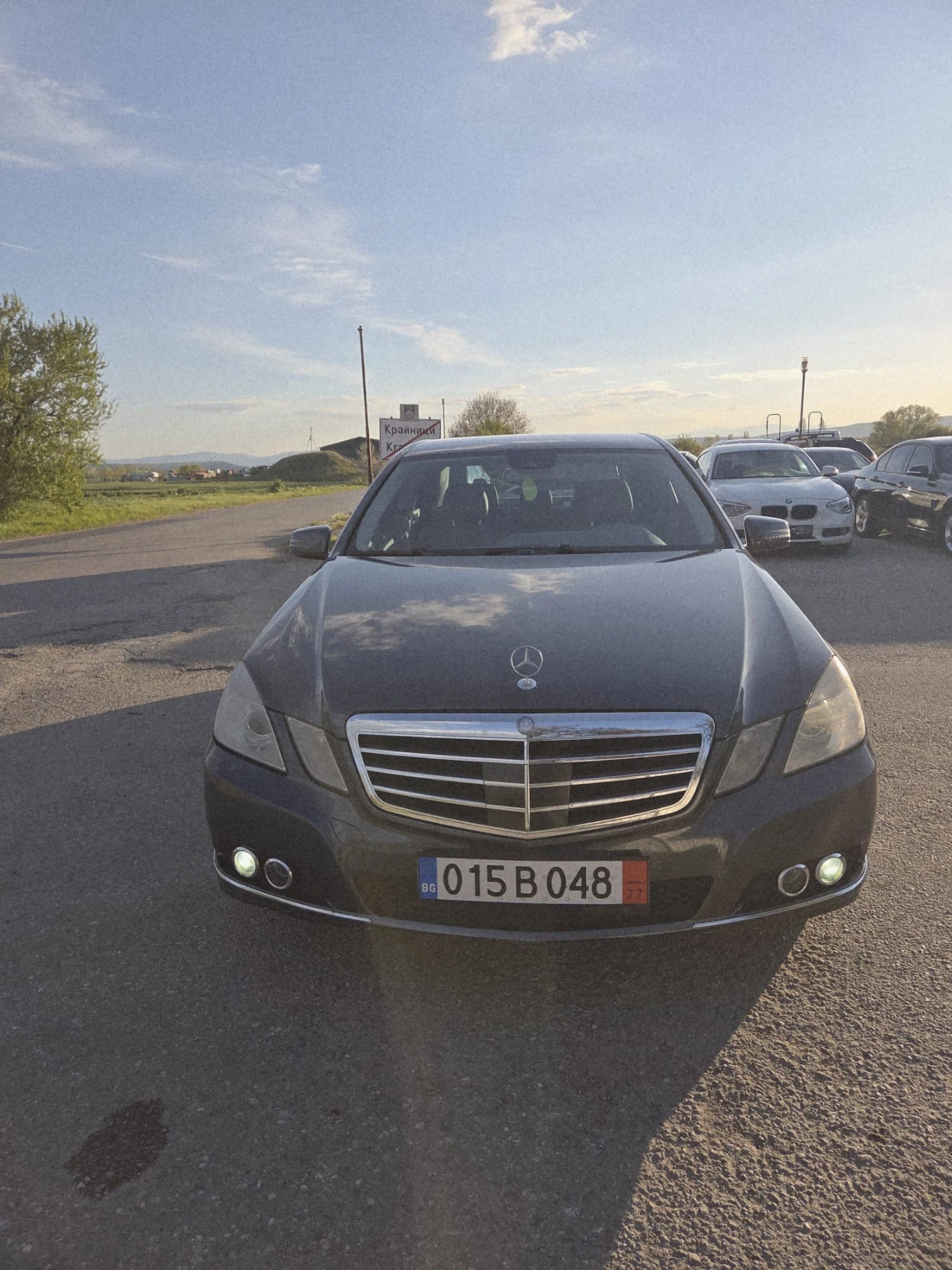 Mercedes-Benz E 250 2.5