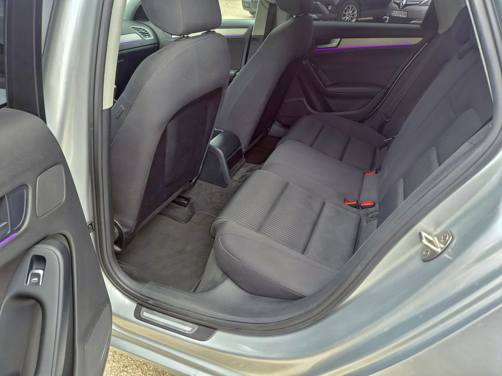 Audi A4 1.8 120к.с, снимка 13 - Автомобили и джипове - 56271645