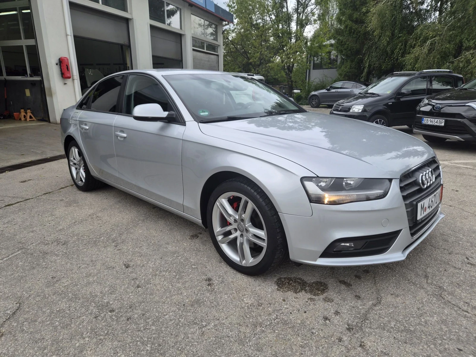 Audi A4 1.8 120к.с, снимка 5 - Автомобили и джипове - 56271645