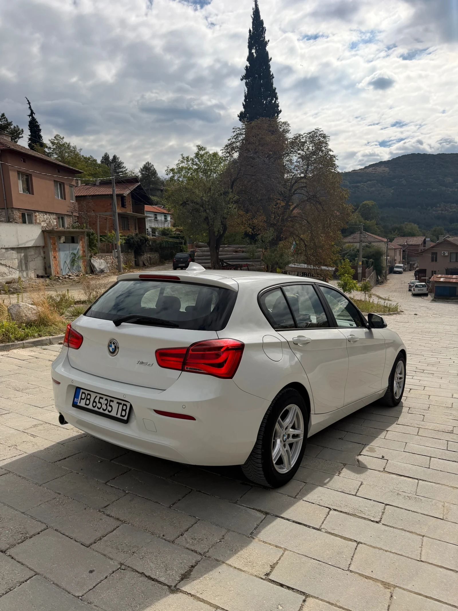 BMW 116, снимка 6 - Автомобили и джипове - 56552565