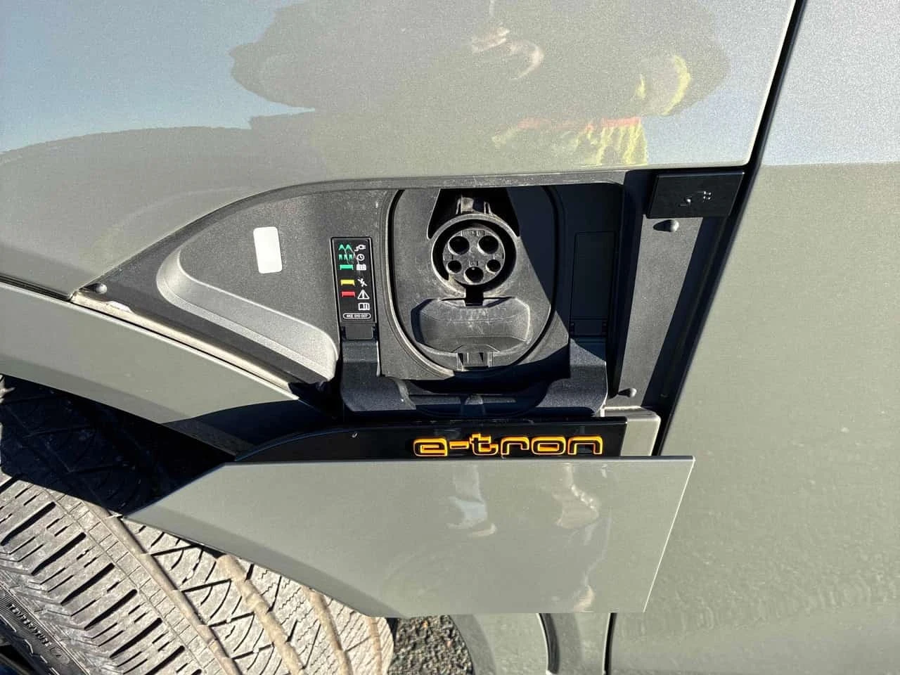 Audi E-Tron Progressiv/CARFAX/ �����/360 ���/����/������� | Mobile.bg � ����������� 10