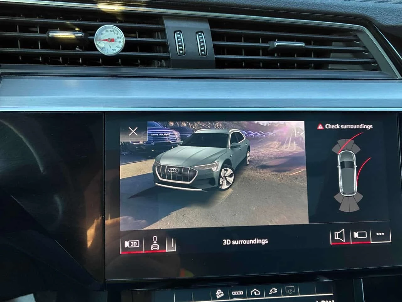 Audi E-Tron Progressiv/CARFAX/ �����/360 ���/����/������� | Mobile.bg � ����������� 11