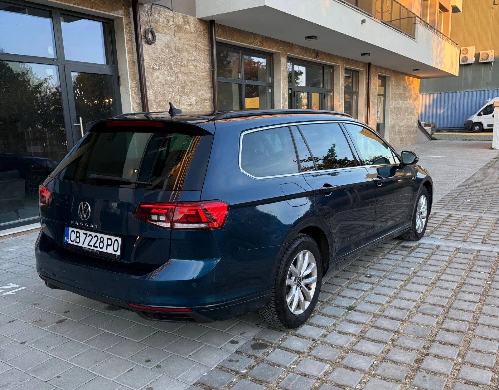 VW Passat Variant 1.5 150 hp, снимка 4 - Автомобили и джипове - 56638830