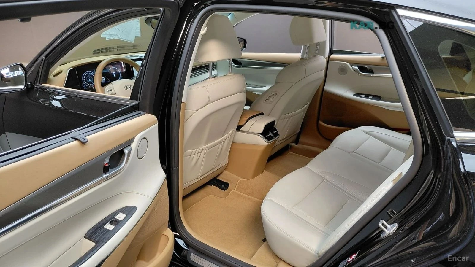 Hyundai Grandeur, снимка 11 - Автомобили и джипове - 56690071