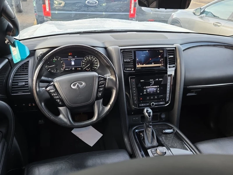 Infiniti QX80 * PROACTIVE * CARFAX * БЕЗ ПЪРВОНАЧАЛНА ВНОСКА, снимка 12 - Автомобили и джипове - 52615424
