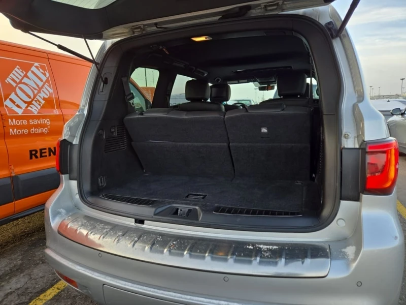 Infiniti QX80 * PROACTIVE * CARFAX * БЕЗ ПЪРВОНАЧАЛНА ВНОСКА, снимка 16 - Автомобили и джипове - 52615424