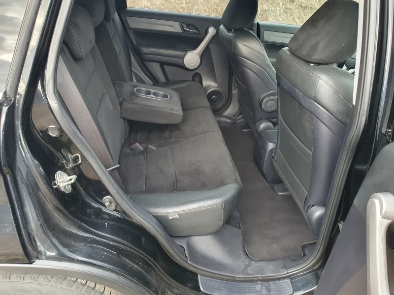 Honda Cr-v 2.0i газ, снимка 12 - Автомобили и джипове - 53027917