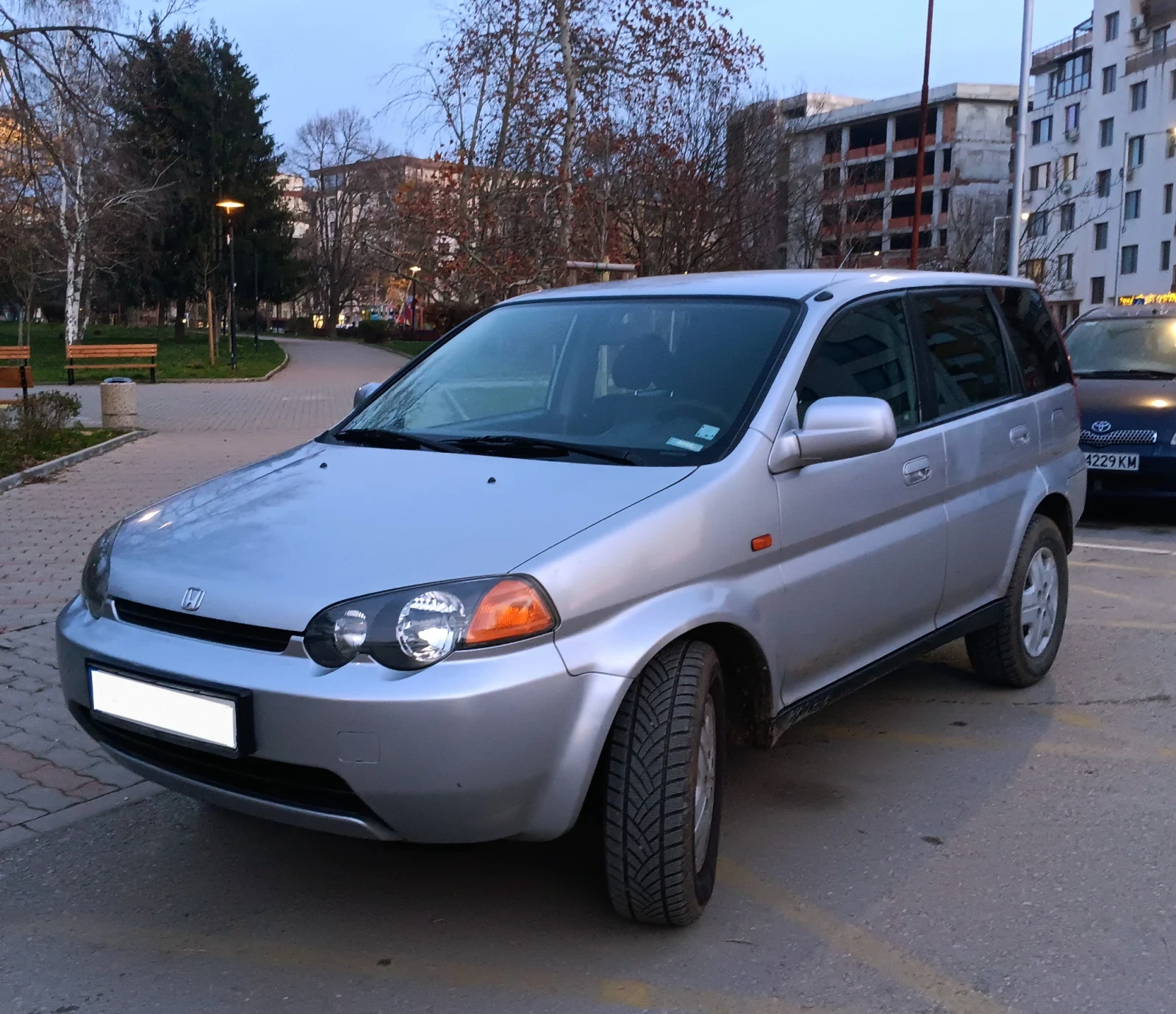 Honda Hr-v Газов Инжекцион/9лв_4х4_АВТОПИЛОТ_ПЪРВИ СОБСТВЕНИК, снимка 1