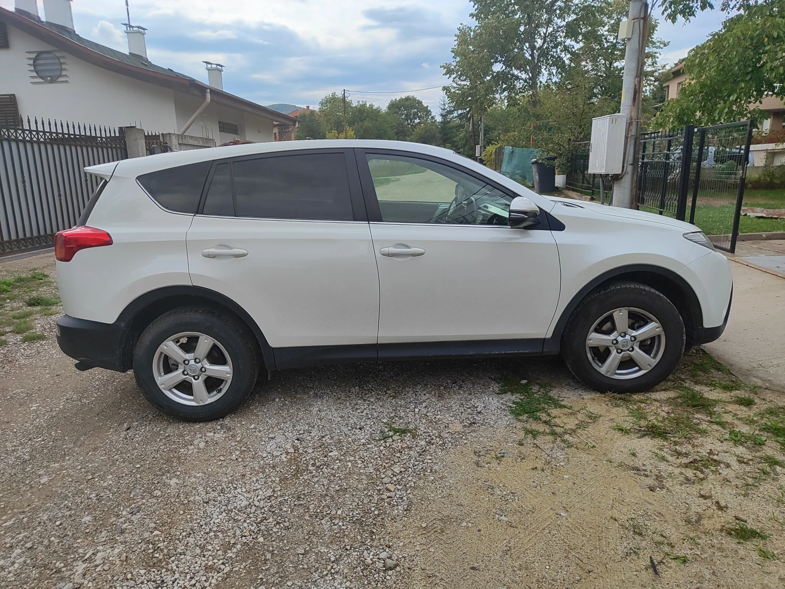 Toyota Rav4 AWD, Автоматик, ГАРАНЦИЯ, Swisstrend - изображение 3