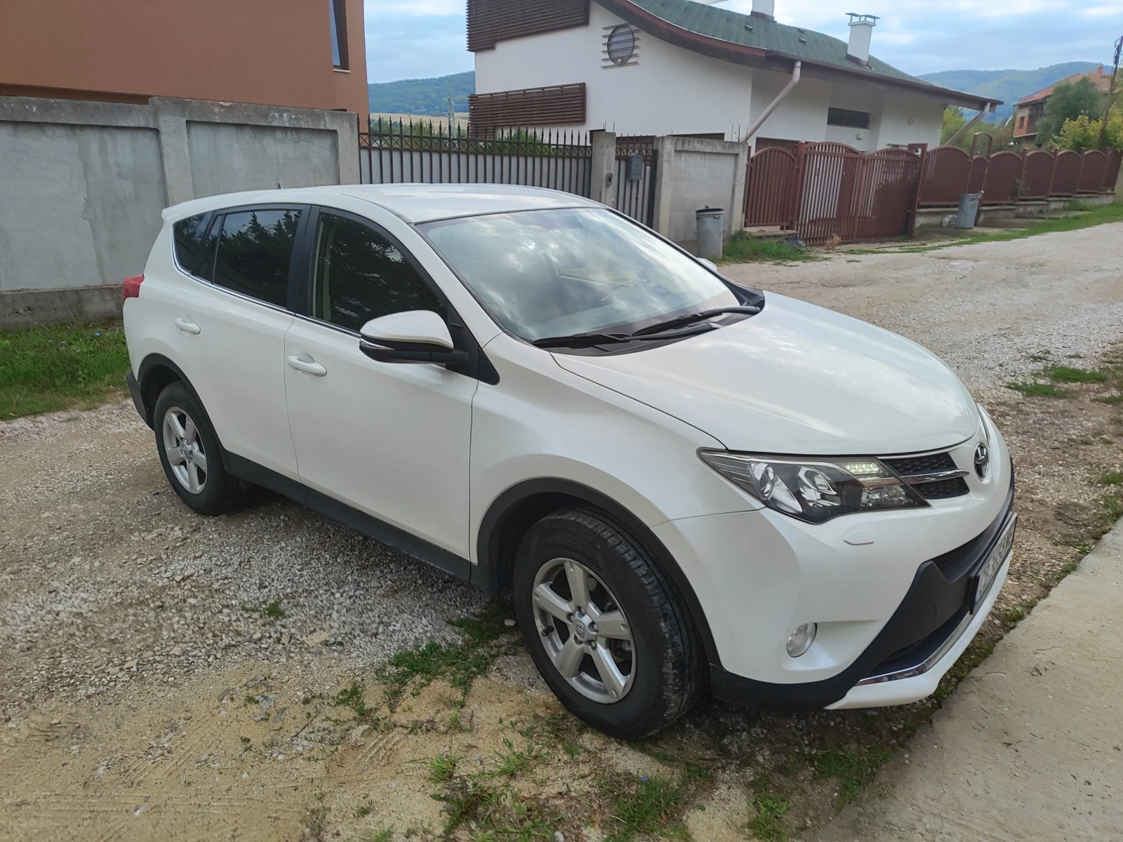 Toyota Rav4 AWD, Автоматик, ГАРАНЦИЯ, Swisstrend - изображение 5