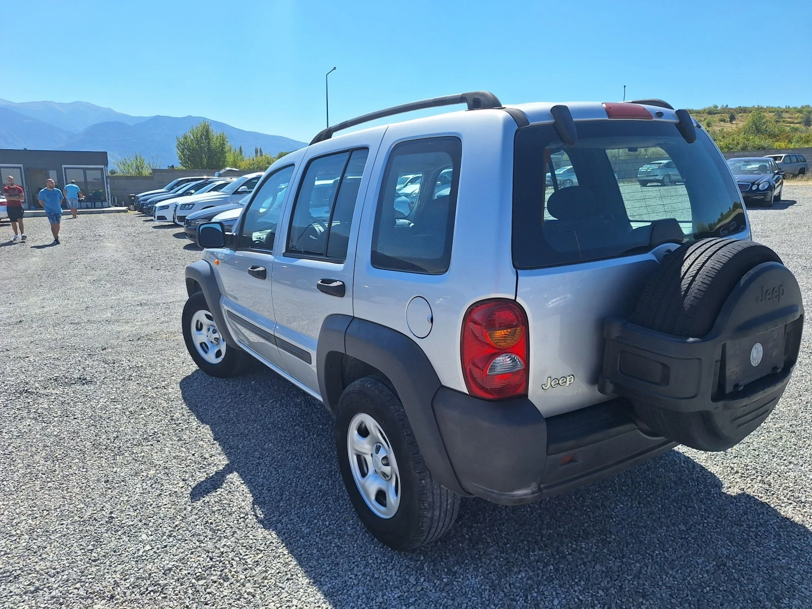 Jeep Cherokee 2.5CRD - изображение 4