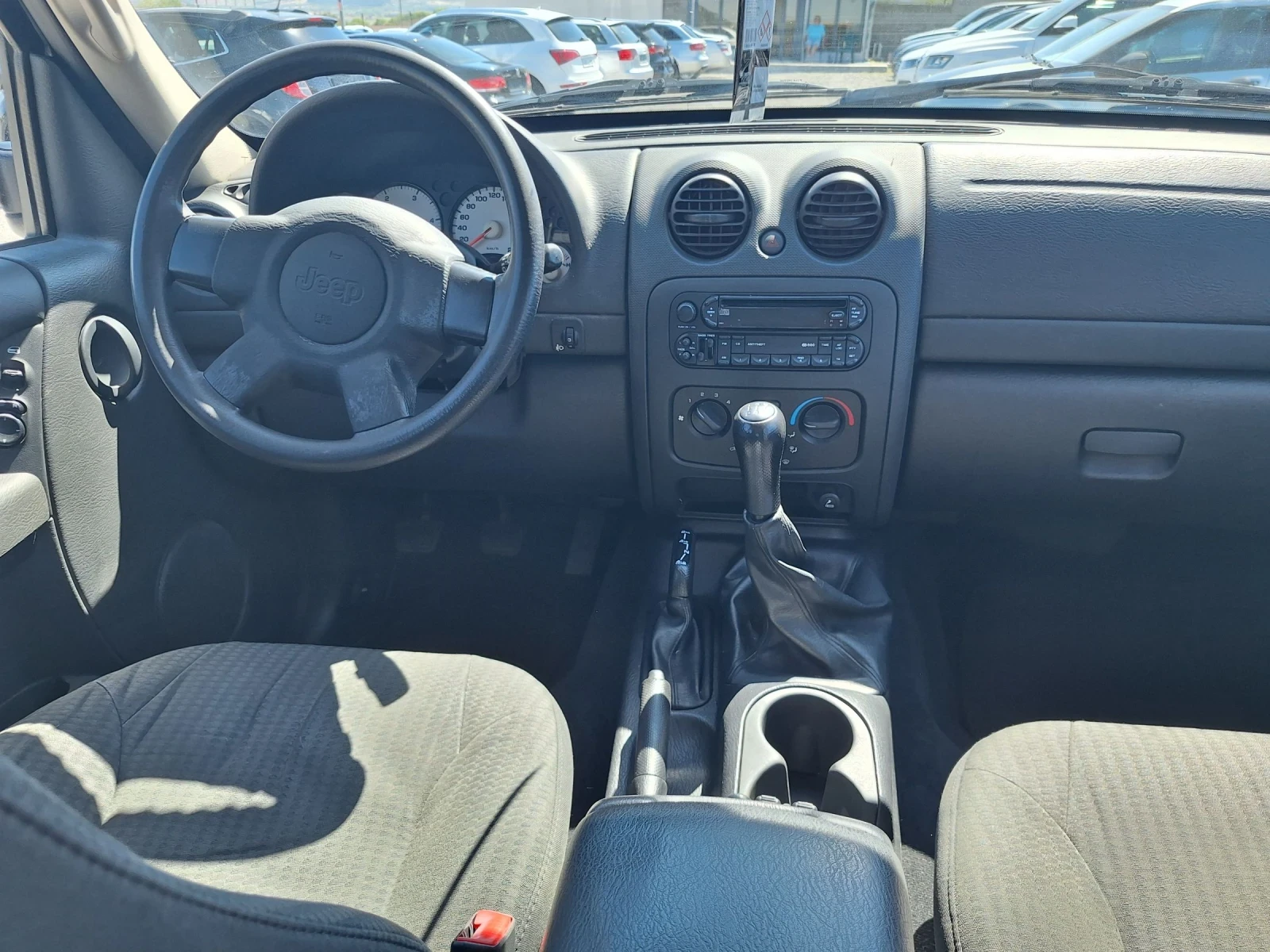 Jeep Cherokee 2.5CRD - изображение 8