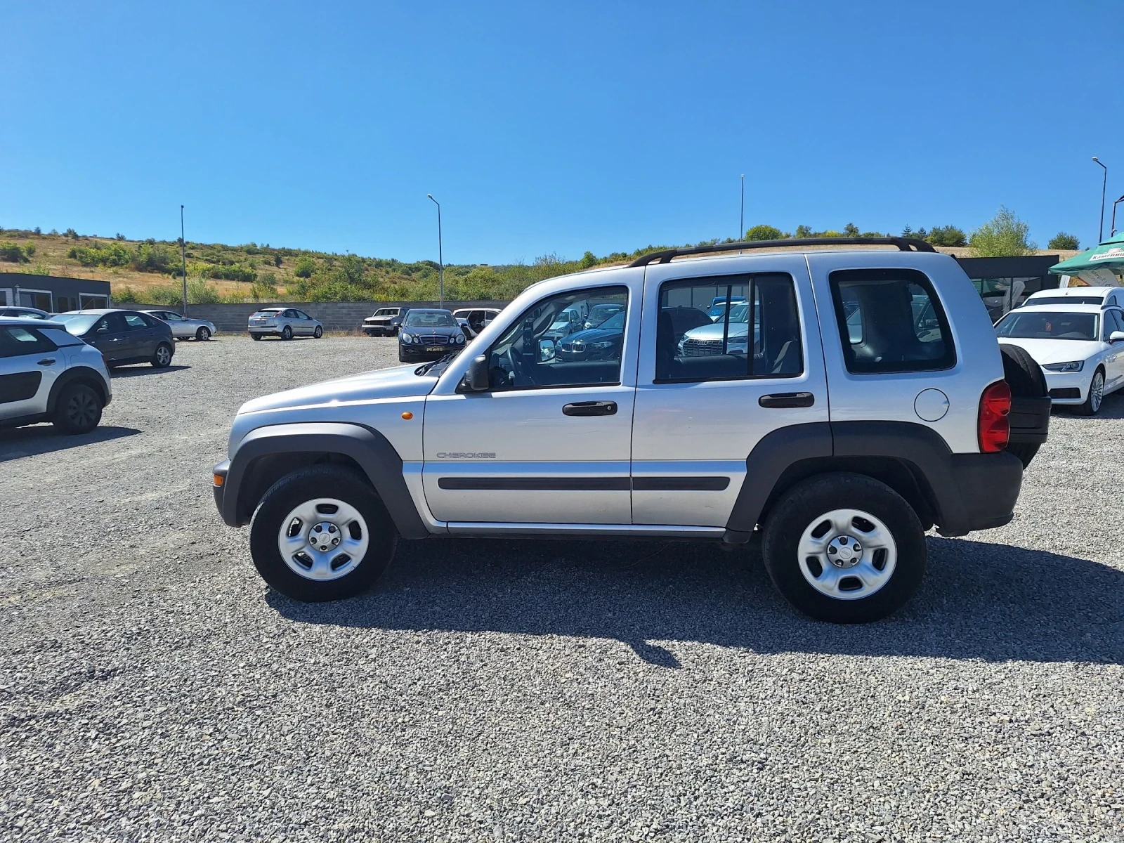 Jeep Cherokee 2.5CRD - изображение 5