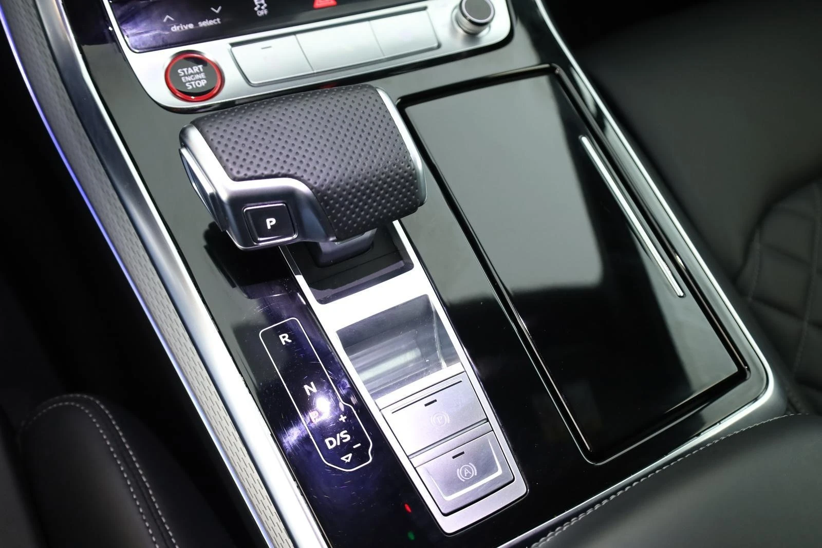 Audi SQ7 TFSI/FACELIFT/B&O/MATRIX/PANO/360/7-������/ | Mobile.bg � ����������� 13