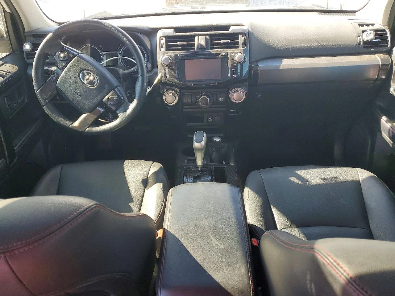 Toyota 4runner Trd Pro, снимка 8 - Автомобили и джипове - 54248733