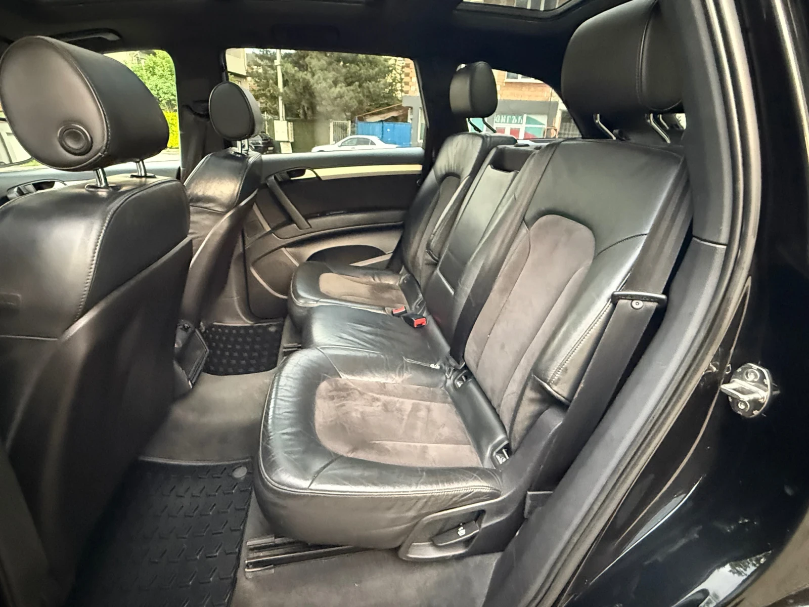 Audi Q7 3.0 TDI -S-LINE+ 7МЕСТЕН, снимка 13 - Автомобили и джипове - 54672752