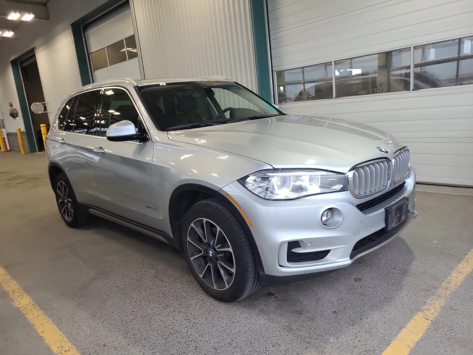BMW X5 * XDRIVE35I * CARFAX * , снимка 2 - Автомобили и джипове - 56020359