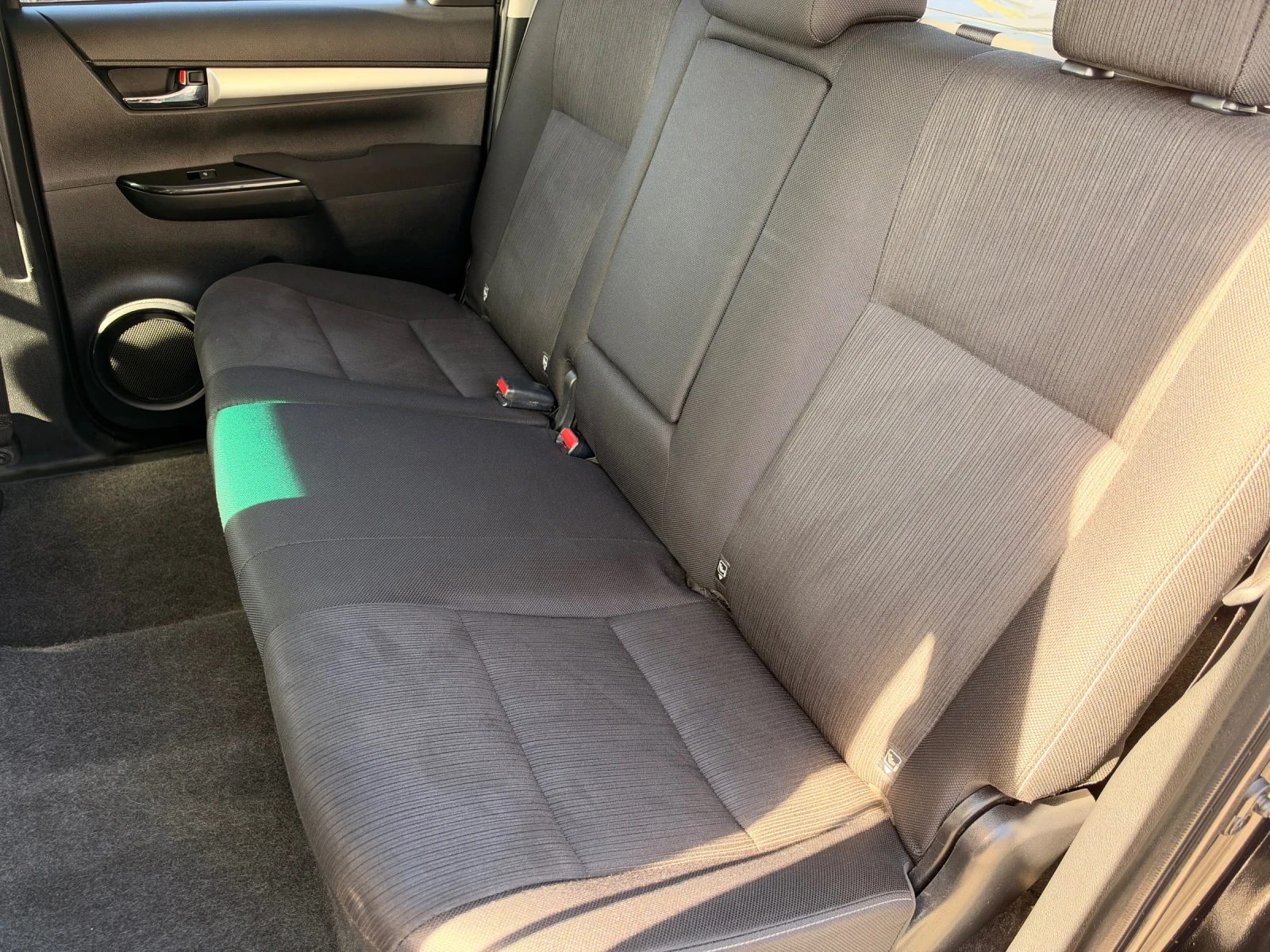 Toyota Hilux ��� ���������/������� �������� | Mobile.bg � ����������� 17