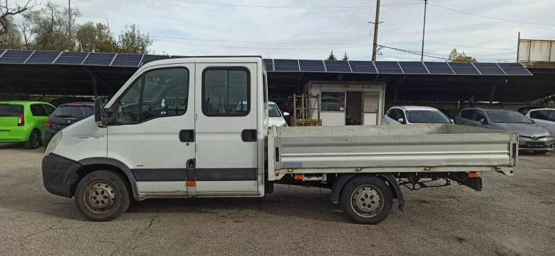 Iveco Daily 2.3D double cab, снимка 8 - Бусове и автобуси - 47526350