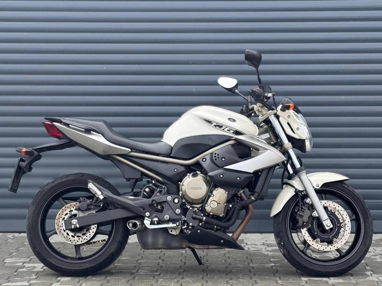 Yamaha XJ6 White edition - изображение 3