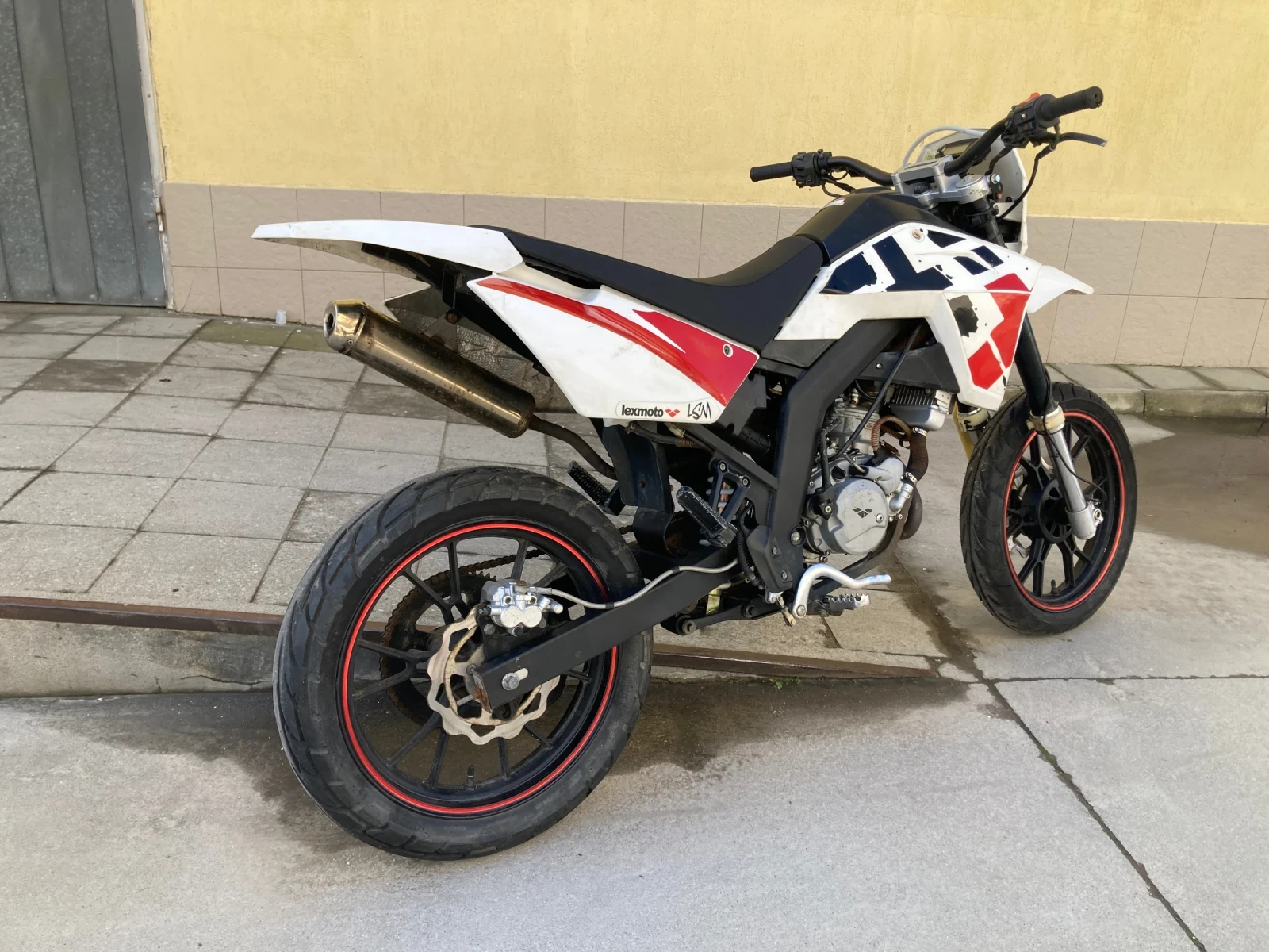 Lexmoto Motorcycles 90