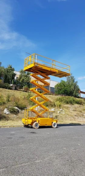 Автовишка Друга марка Liftlux SL 130-20E, снимка 8