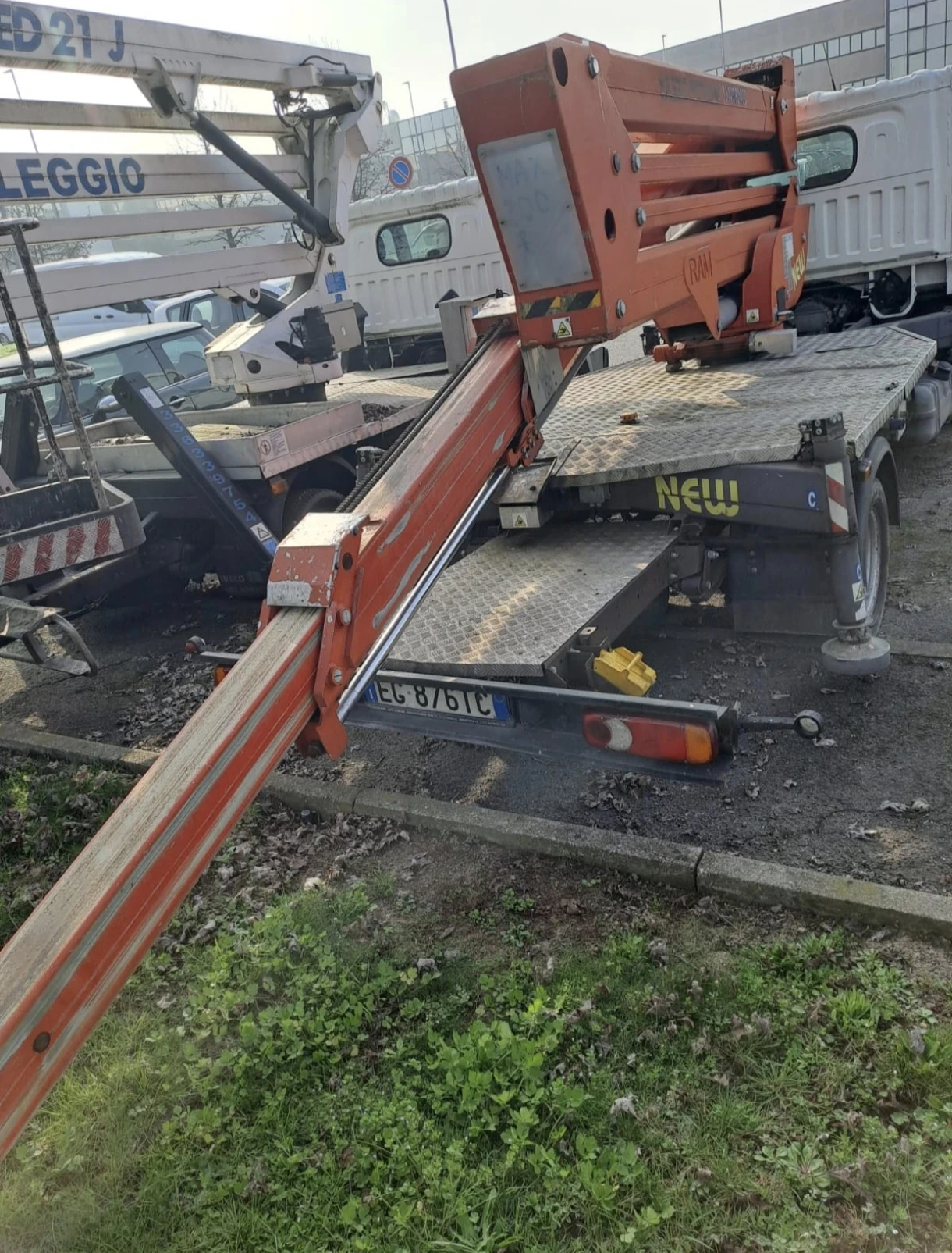��������� Nisan Kapstar | Mobile.bg � ����������� 8