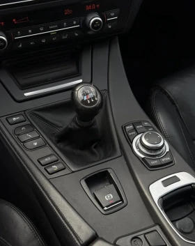 BMW M5 РЪЧКА * ОБДУХВАНЕ * BANG & OLUFSEN * 1 СОБСТВЕНИК , снимка 11