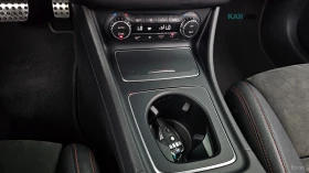 Mercedes-Benz CLA 250 * AMG* 4MATIC* КОЖА* ПОДГРЕВ* ПАНОРАМА* КАМЕРА* , снимка 16